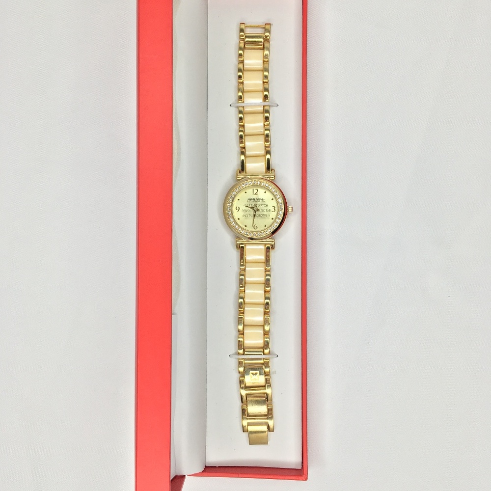 NIB Liz Claiborne Gold Tone Watch - Picture 2 of 4